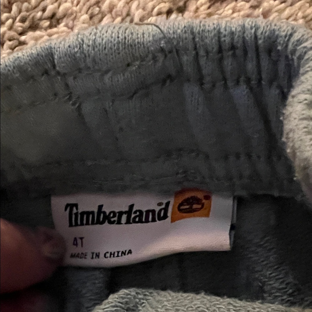 4 Pairs of 4T kids athletic shorts - Picture 8 of 9